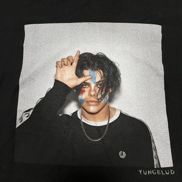 Yungblud Tee Size Small - Picture 2 of 4